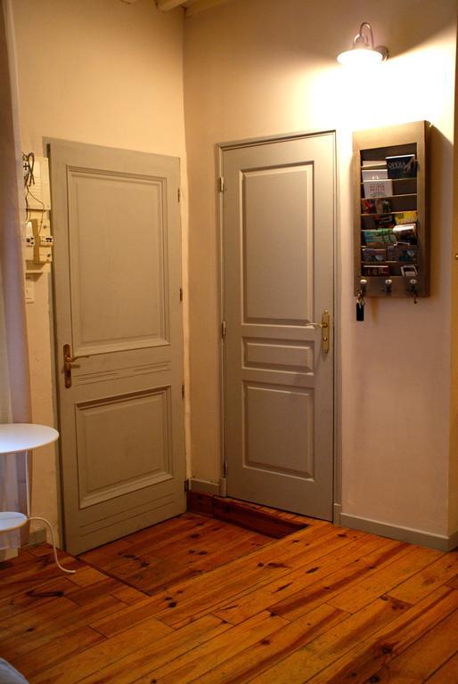 Lou Magnan Apartment L'Isle-sur-la-Sorgue Room photo